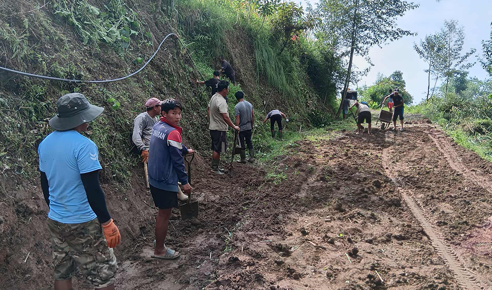 श्रमदान अभियानले सामाजिक कार्यमा उत्साह